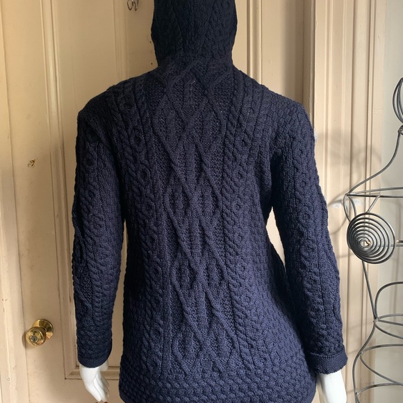 Women’s Ireland’s Eye hooded Irish sweater - Picture 4 of 5